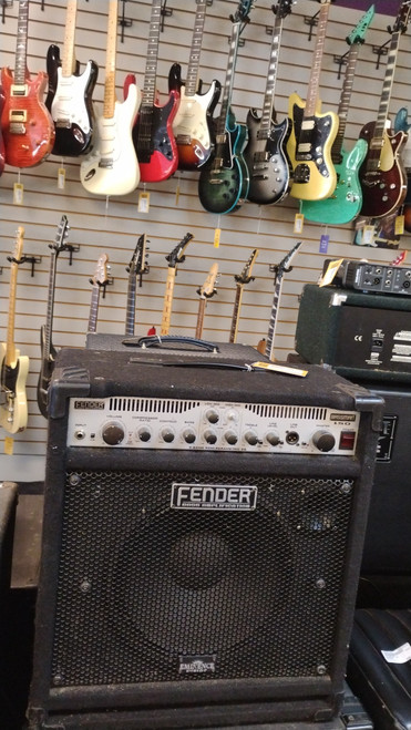 Vist Large View of Product Image Which is Used Fender BASSMAN 150 1 x 15 Bass Combo Amplifier 1 x 15