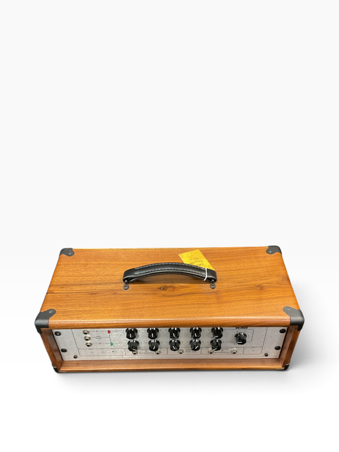 Vist Large View of Product Image Which is Used HILBISH DESIGN BETA AMPLIFIER 200 Solid State Guitar Head