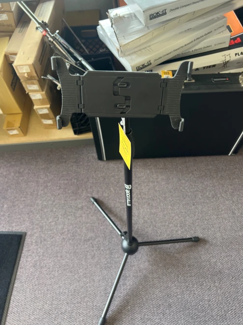 Vist Large View of Product Image Which is Used Rockville ISTAND 20 Pro Sound Accessory