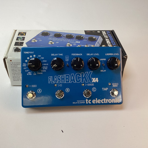 Vist Large View of Product Image Which is Used TC Electronic FLASHBACK X4 Delay Pedal