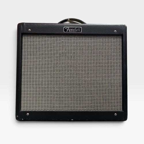 Vist Large View of Product Image Which is Used Fender Blues Junior III Tube Combo Amplifier 1 x 12