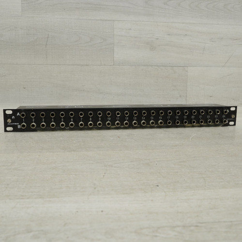 Vist Large View of Product Image Which is Used Neutrik Nys-spp-l