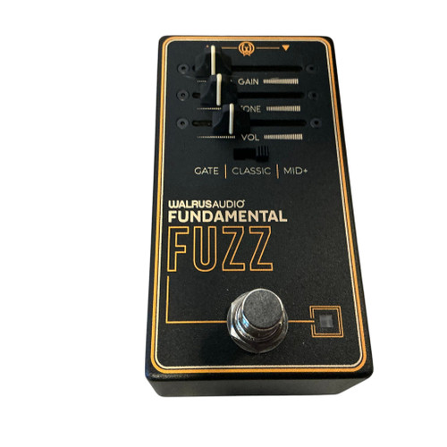 Vist Large View of Product Image Which is Used Walrus Audio FUNDAMENTAL FUZZ Fuzz Pedal