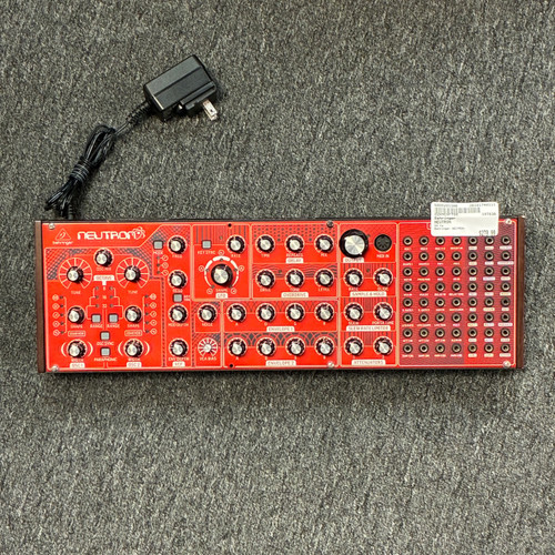 Vist Large View of Product Image Which is Used Behringer NEUTRON Pad Controller Pad