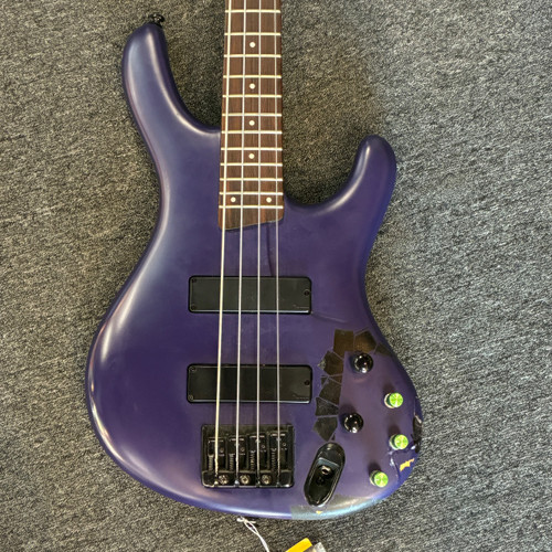 Vist Large View of Product Image Which is Used Ibanez EDB600 Bass Guitar - Cracked Body