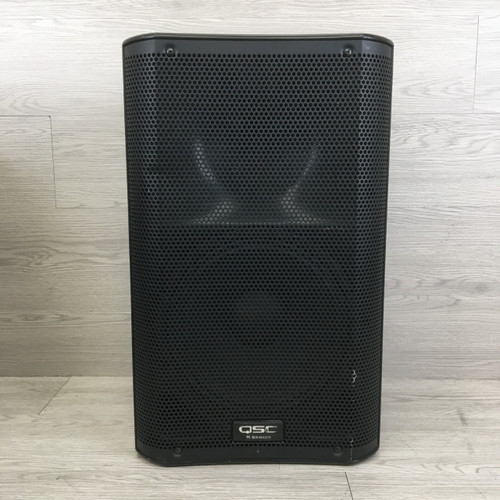 Vist Large View of Product Image Which is Used QSC K10 POWERED SPEAKER Powered Full Range Speaker Cabinet