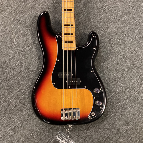 Vist Large View of Product Image Which is Used Squier CLASSIC VIBE 70S PRECISION P Type Bass Guitar Other 4-String