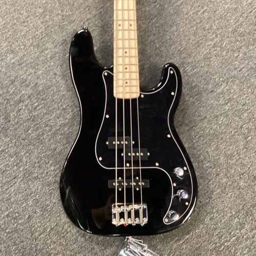 Vist Large View of Product Image Which is Used Squier CLASSIC VIBE 70S PRECISION P Type Bass Guitar Other 4-String