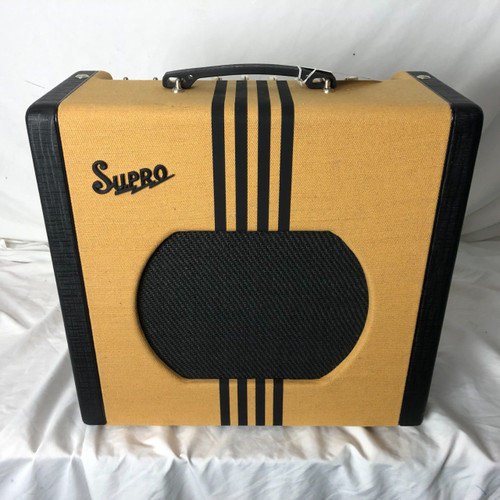 Vist Large View of Product Image Which is Used Supro DELTA KING 12 1 x 12 Tube Combo Amplifier 1 x 12