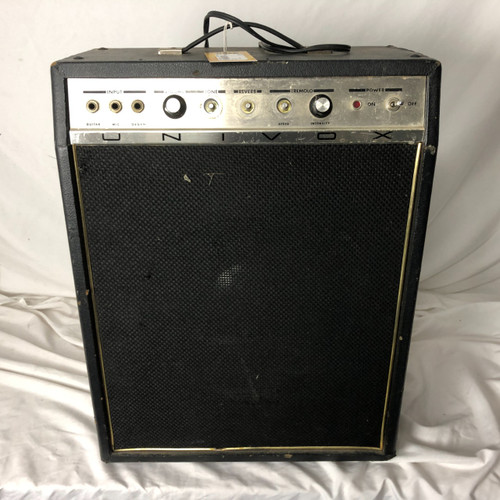 Vist Large View of Product Image Which is Used Univox U65RN 1 x 10 Solid State Amplifier 1 x 10