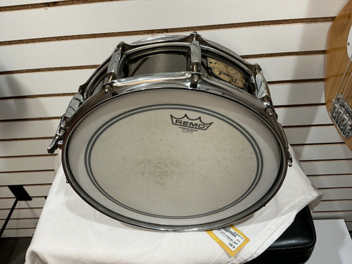 Vist Large View of Product Image Which is Used Pearl CHAD SMITH SIGNATURE SNARE Metal Snare Drum 14"