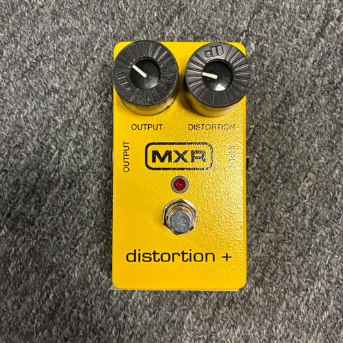 Vist Large View of Product Image Which is Used MXR M104 DISTORTION + Distortion Pedal