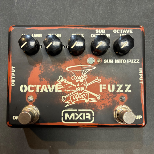 Vist Large View of Product Image Which is Used MXR SF01 SLASH OCTAVE FUZZ Fuzz Pedal
