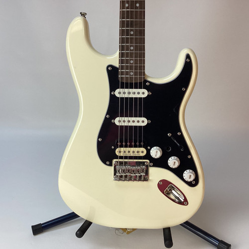 Vist Large View of Product Image Which is Used Squier 70S CLASSIC VIBE STRATOCASTER S Type Electric Guitar White 6-String