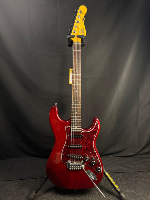 Vist Large View of Product Image Which is Used G&L S500 TRIBUTE SERIES S Type Electric Guitar Red 6-String