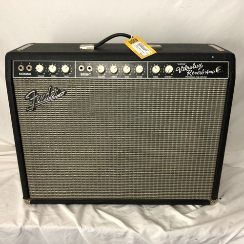 Vist Large View of Product Image Which is Used Fender CUSTOM VIBROLUX REVERB 2 x 10 Tube Combo Amplifier 2 x 10