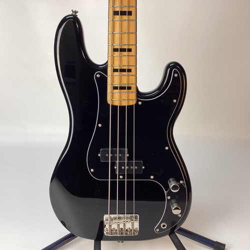 Vist Large View of Product Image Which is Used Squier CLASSIC VIBE 70S P BASS P Type Bass Guitar Black 4-String