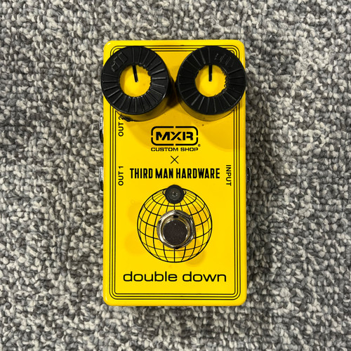 Vist Large View of Product Image Which is Used MXR / THIRD MAN HARDWARE DOUBLE DOWN Guitar Boost Pedal