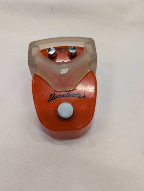 Vist Large View of Product Image Which is Used Danelectro CHICKEN SALAD VIBRATO Vibrato Pedal