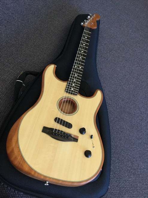Vist Large View of Product Image Which is Fender Electric Guitars 6-String