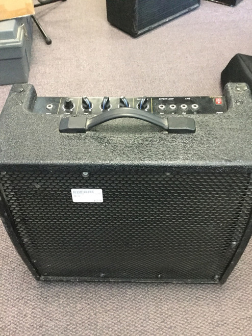 Vist Large View of Product Image Which is Samick Keyboard Amps