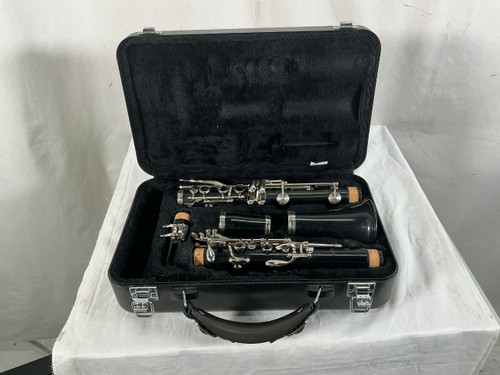 Vist Large View of Product Image Which is Used Yamaha YAMAHA 255 CLARINET Resonite Clarinet