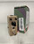 Used Donner GOLDEN TREMOLO PEDAL Vintage Guitar Effects Pedal 41129-S000010180 View 1