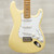 Used Fender Yngwie Malmsteen / American Special Strat Electric Guitar White 40015-S000340243 View 1