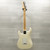 Used Fender American Professional Stratocaster Electric Guitar White 40015-S000342486 View 7