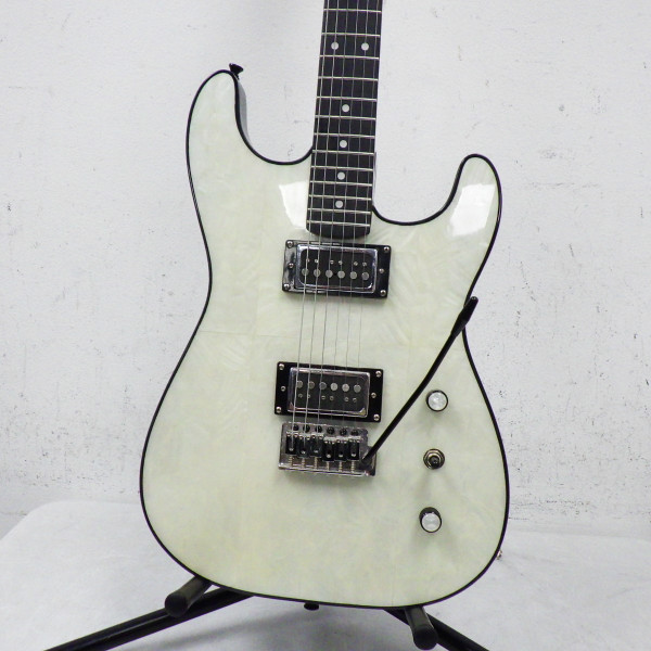 【限界値下げ】PEAVEY PREDATOR EXP Ⅱ メタリックグリーン 限界値下げ】PEAVEY PREDATOR EXP Ⅱ メタリックグリーン - メルカリ