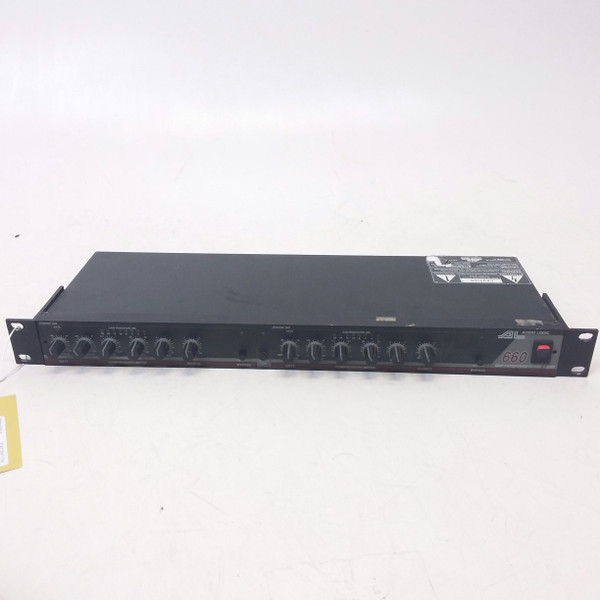 Used Behringer Composer Pro MDX 2200 Rackmount Dynamics Processor