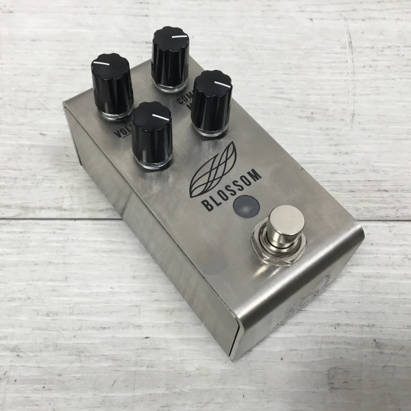 動作確認済】中古Guyatone ST2 コンプレッションサスティナー