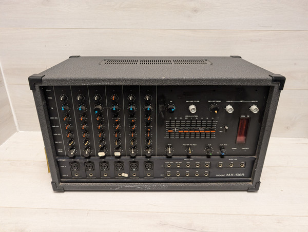 Used Ramsa WP-9220 Rackmount Power Amp