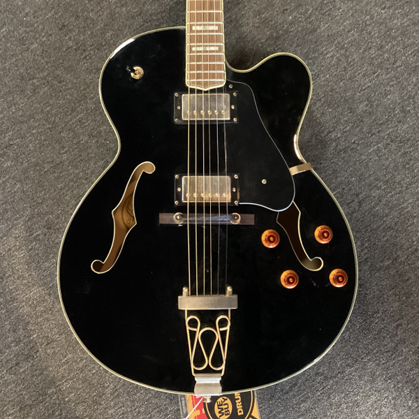 Sweet Memphis Semi-Hollow Body 335-style Guitar w/ Case - c