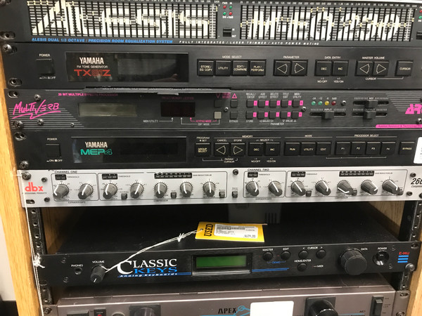 Used MXR DUAL FIFTEEN BAND EQ 124 Equalizer