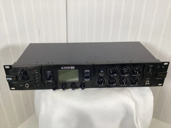 Used Boss DE-200 DIGITAL DELAY Rackmount Guitar Effect