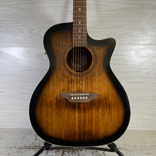 Used Greg Bennett SMJ-17CE Laminate Top Acoustic Guitar Natural Used Greg Bennett SMJ-17CE Laminate Top Acoustic Guitar Natural