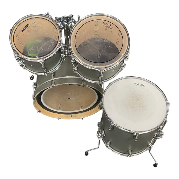 Used Yamaha 5PC STAGE CUSTOM KIT AS-IS Drum Shell Kit Green