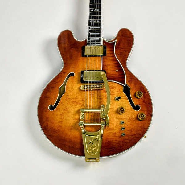 Used Rickenbacker 370/12 12 STRING WHITE Semi-Hollow