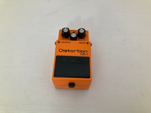 Used FENDER DISTORT COMPETITION SERIES Guitar Pedal