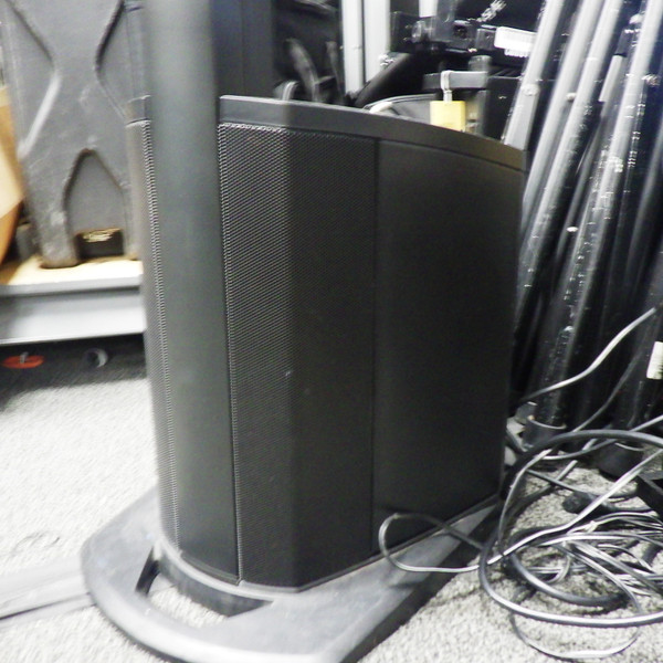 Used Turbosound IQ15 PAIR Powered Full Range Speaker Cabinet