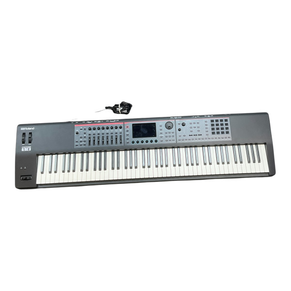 Used Korg KRONOS 2 61 KEY MUSIC WORKSTATION 61-Key Keyboard