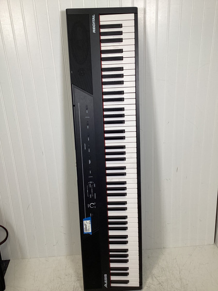 Used Casio PRIVIA PX-500L 88-Key Keyboard 88-key