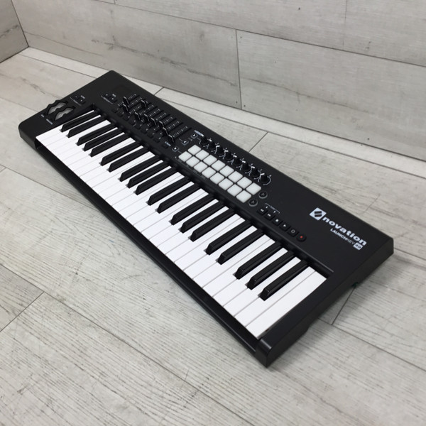 novation launchkey 49 mk2 中古品 Novation Launchkey 49 MK2 49-Key MIDI Controller Keyboard