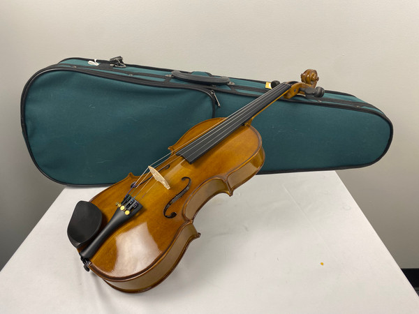Used VIOLIN 4/4 W/CB Violins Violins