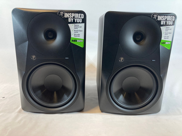 Used Kali Audio LP-6 V2 Studio Monitors (pair)