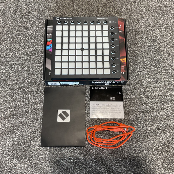 【中古】Novation LaunchPad Mini MK3 Amazon.com: Novation Launchpad Mini MK3 Grid Controller for