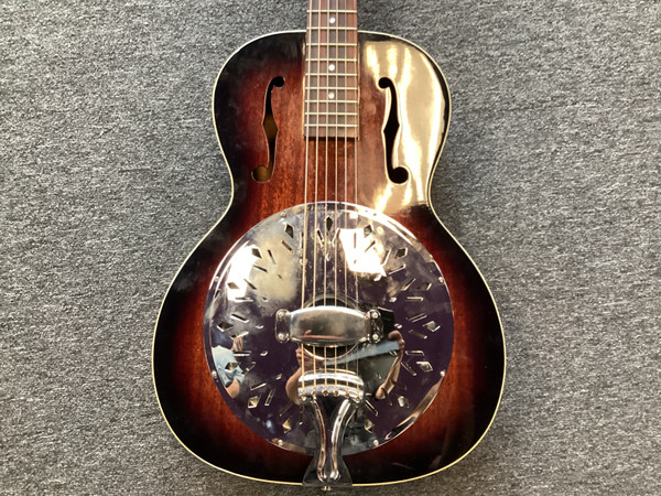 【値下げ】Acoustic World製 Resonator Guitar Resonator Guitars at The Music Emporium