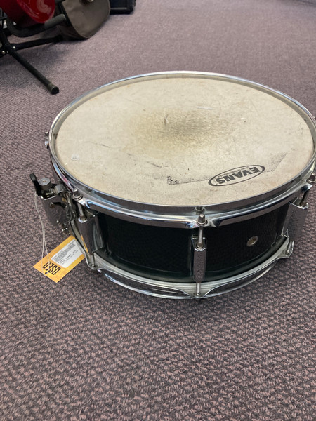 Used Pearl FORUM SNARE Wood Snare Drum 14