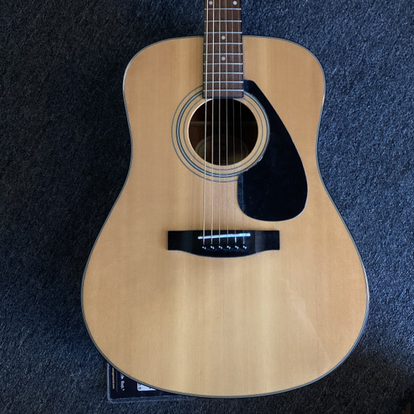 アイバニーズ　アコースティックギター VC70-NT-27-01 美品 アイバニーズ アコースティックギター VC70-NT-27-01 美品